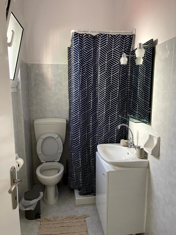Η Ελπίδα Και Η Γιάννα Ξεκίνησαν Ένα Χώρο Cute Apartment โวโลส ภายนอก รูปภาพ